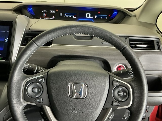フリード1.5 クロスター ホンダセンシング