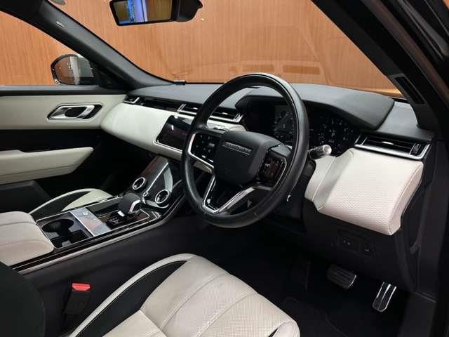 レンジローバーヴェラールオーリック エディション 4WD