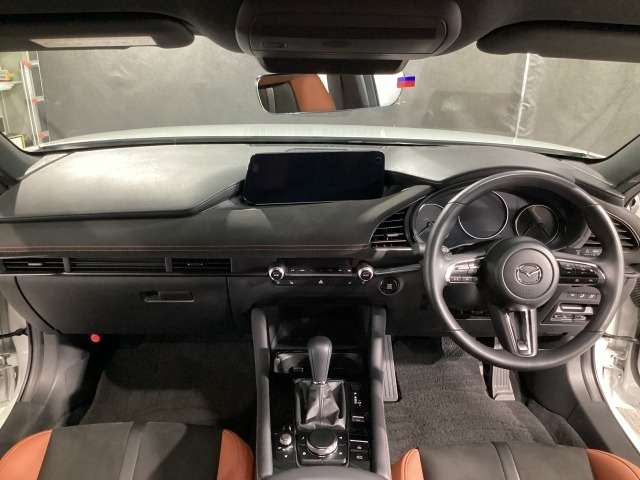 MAZDA3ファストバック1.5 15S レトロスポーツエディション