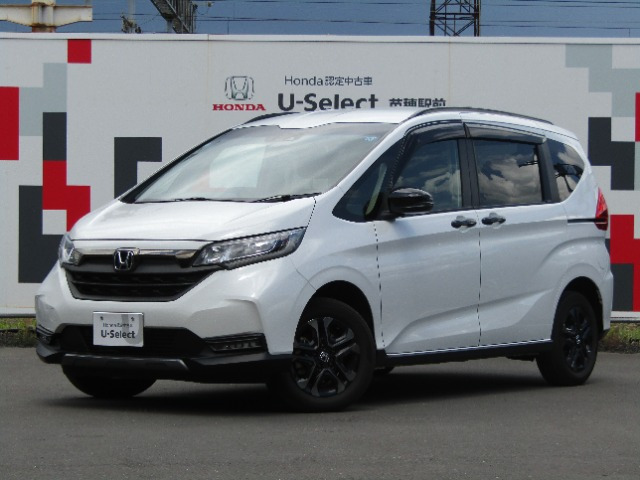 フリード1.5 ハイブリッド クロスター ブラックスタイル 4WD