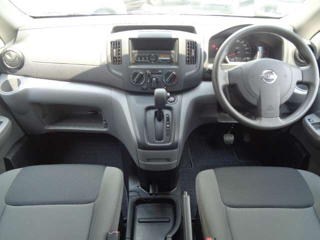 NV200バネットバン1.6 VX