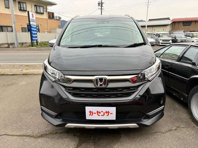 フリード1.5 ハイブリッド クロスター ホンダセンシング 4WD