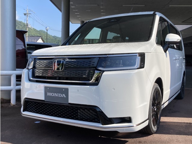 ステップワゴン2.0 e:HEV スパーダ 30周年特別仕様車