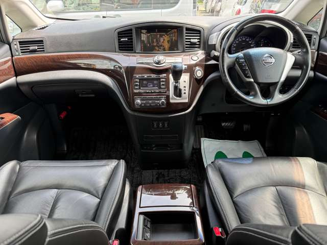 エルグランド3.5 VIP 4WD