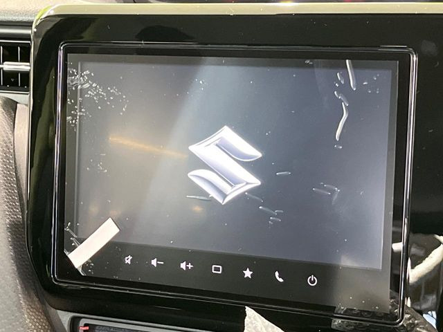 �y�����i�r�z�l�C�̏����i�r�𑕔����Ă���܂��B�i�r�̎g���₷���͂������A�I�[�f�B�I�@�\���[��!�L�����v�◷�s�͂������A�ʋ΂┃�����ȂǕ��i�̃h���C�u���y�����Ȃ�͂���