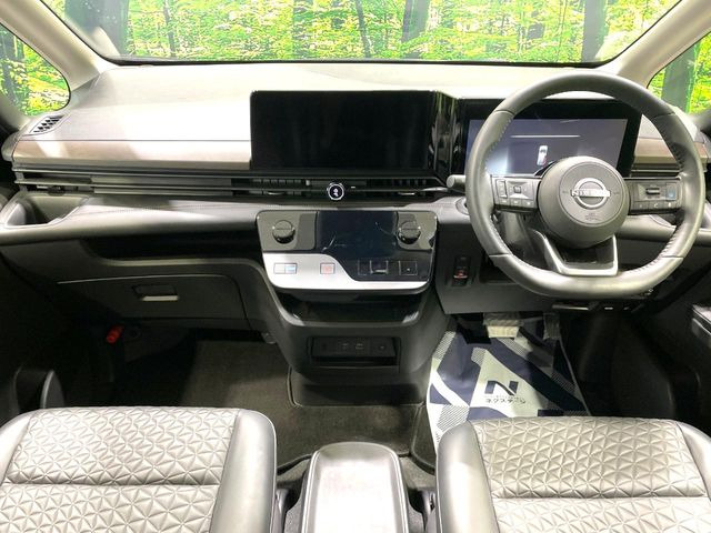 セレナ1.4 e-POWER ハイウェイスターV