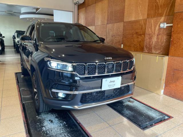 コマンダー2.0 リミテッド ディーゼル 4WD