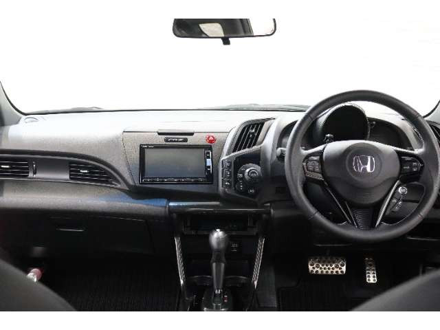 CR-Z1.5 アルファ ドレストレーベル III 2トーンカラースタイル