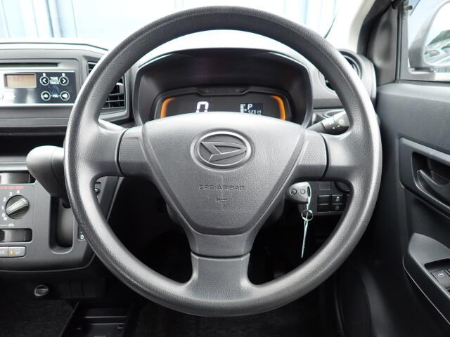 �X�e�A�����O�͂ƂĂ����ꂢ�ȏ�Ԃł��B