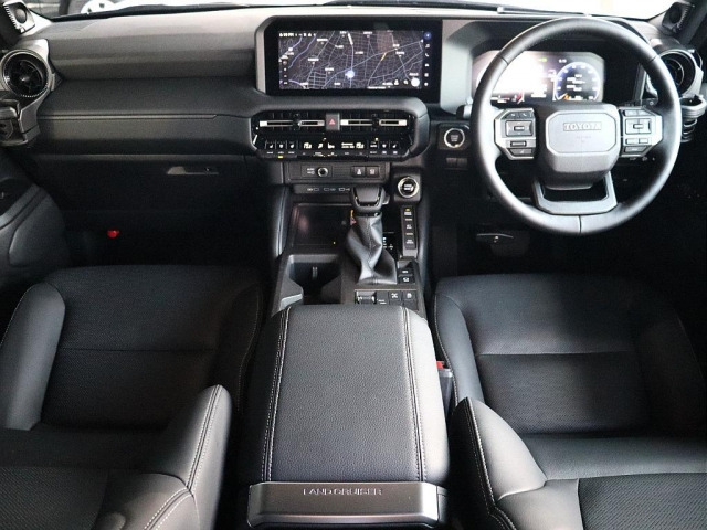 ランドクルーザー2502.8 VX ディーゼル 4WD