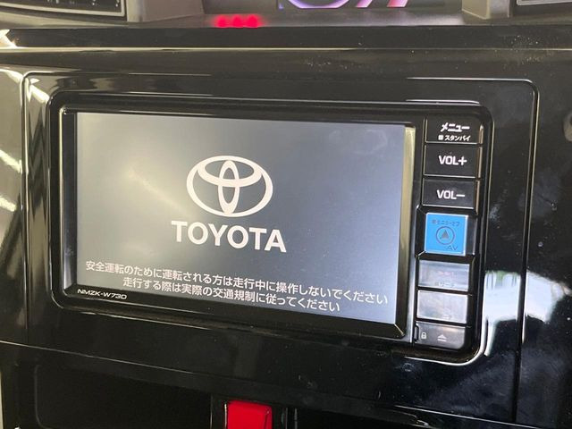 �y�����i�r�z�l�C�̏����i�r�𑕔����Ă���܂��B�i�r�̎g���₷���͂������A�I�[�f�B�I�@�\���[��!�L�����v�◷�s�͂������A�ʋ΂┃�����ȂǕ��i�̃h���C�u���y�����Ȃ�͂���