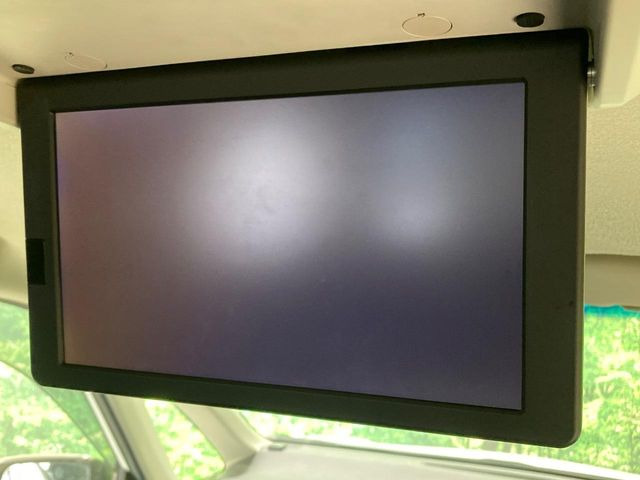 セレナ2.0 ハイウェイスター Vセレクション+Safety II S-HYBRID