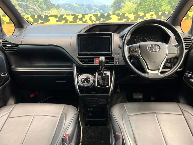 ヴォクシー2.0 ZS 煌