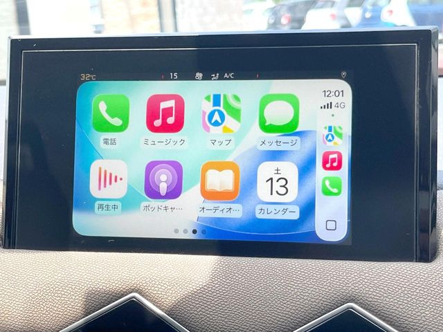 ��Apple Car Play:�X�}�z�Ƃ̗L���ڑ��ŁA�i�r�E�I�[�f�B�I�Đ��ȂǃX�}�z�̃A�v���@�\����ʂł��g����֗��@�\�ł�!