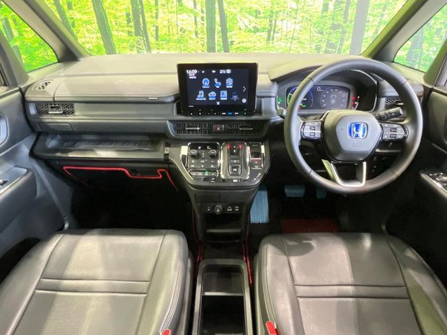 ステップワゴン2.0 e:HEV スパーダ