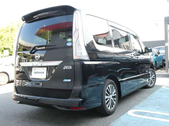 セレナ2.0 ハイウェイスター S-HYBRID