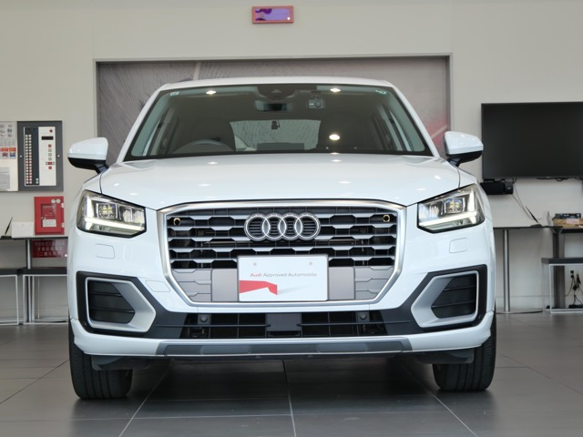 Q21.0 TFSI スポーツ