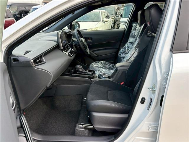 カローラクロス2.0 GRスポーツ E-Four 4WD