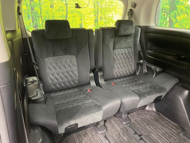 3��ڃV�[�g�͂�������ԗǍD����l�ł��������ƍ����Ē����܂��̂ŁA��l���ł̂��o���������N���N�ł��􂲉Ƒ��ŁA�C�̒m�ꂽ���ԂŁA�h���C�u�ɍs���̂��y���݂ł��ˁ�
