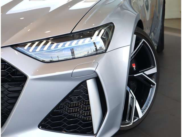 RS6アバント4.0 4WD