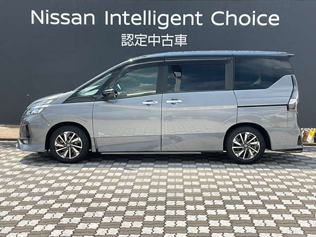 セレナ2.0 ハイウェイスターV セカンドスライドアップシート