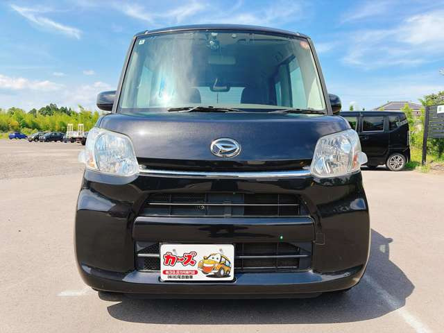 お客様のご予算帯に合わせたお車を常時100台以上取り揃えています!当社のスタッフがお客様のお車選びをしっかりサポートしご提案させていただきます!