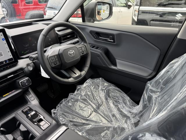 RAV42.5 Z E-Four 4WD