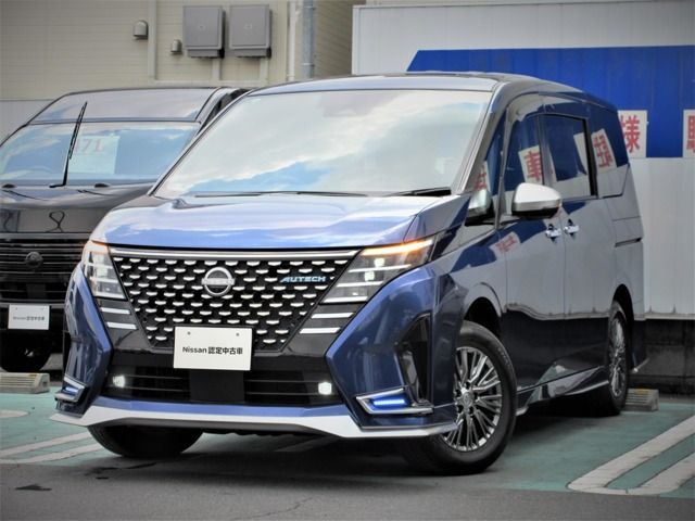セレナ2.0 AUTECH マルチベッド 4WD