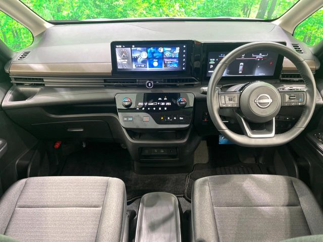 セレナ1.4 e-POWER ハイウェイスターV