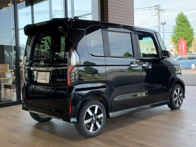 N-BOXカスタムL 4WD