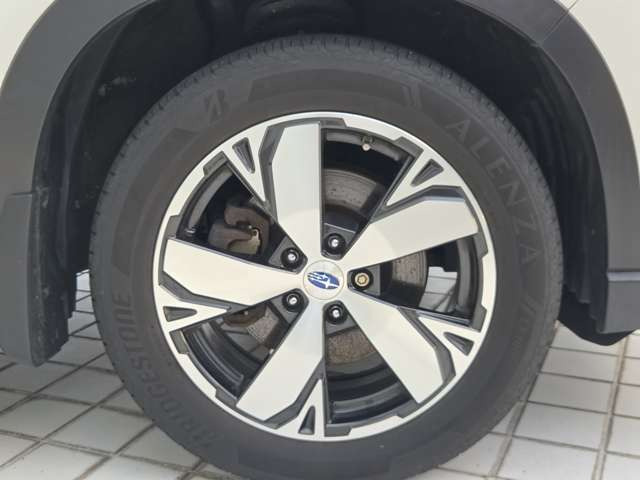 フォレスター2.0 アドバンス 4WD