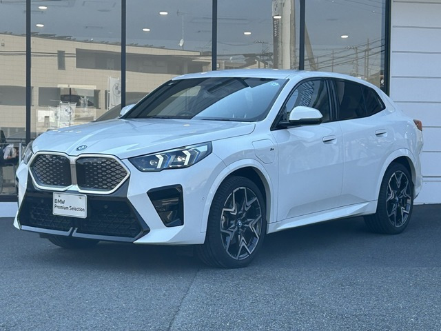 iX2xドライブ30 Mスポーツ 4WD