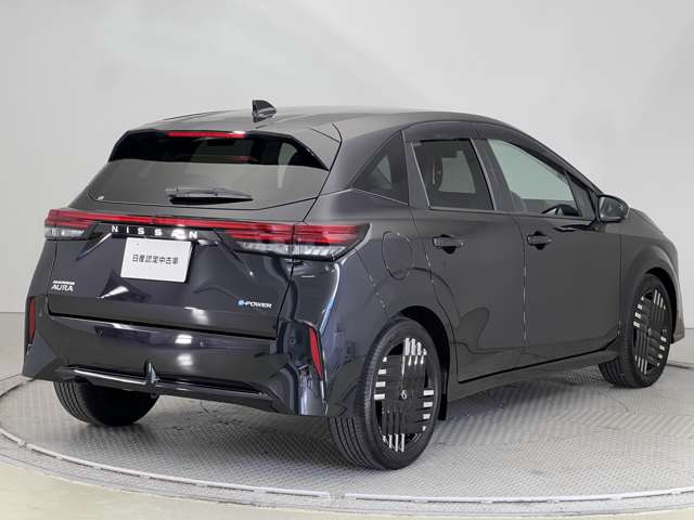 ノートオーラ1.2 G レザーエディション