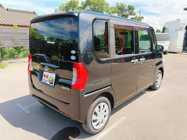 お客様のご予算帯に合わせたお車を常時100台以上取り揃えています!当社のスタッフがお客様のお車選びをしっかりサポートしご提案させていただきます!