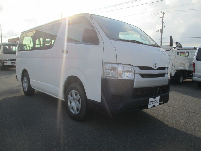 ハイエースバン3.0 DX ロング ディーゼル 4WD