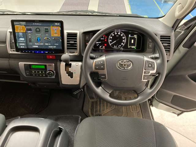 ハイエースバン2.8 スーパーGL ロング ディーゼル 4WD