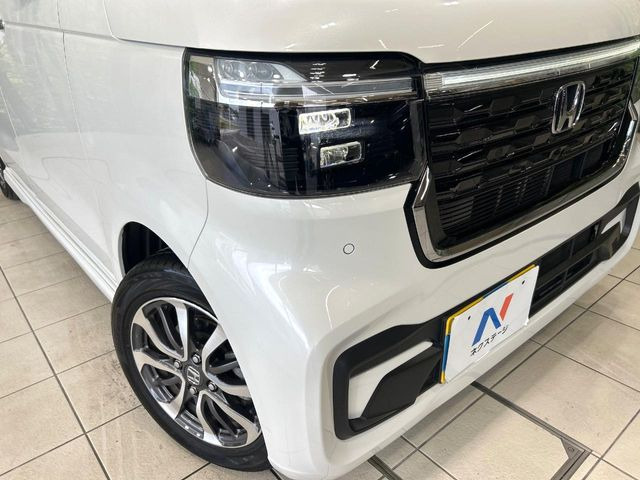 �yLED�w�b�h���C�g�z���V����ԑ��s�����ǍD�Ȏ��E���m�ۂ����S���ĉ^�]�ł��鍂�P�xLED�w�b�h���C�g�𑕔�!�_�����x�������A����d�͂��}�����Ă��܂��B