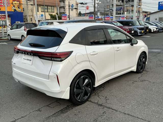 ノートオーラ1.2 G レザーエディション