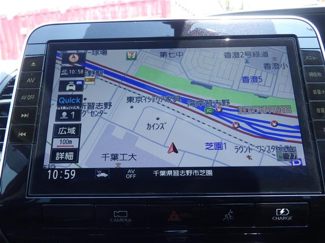 セレナ1.2 e-POWER ハイウェイスターV