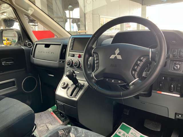 デリカD:52.4 G プレミアム 4WD