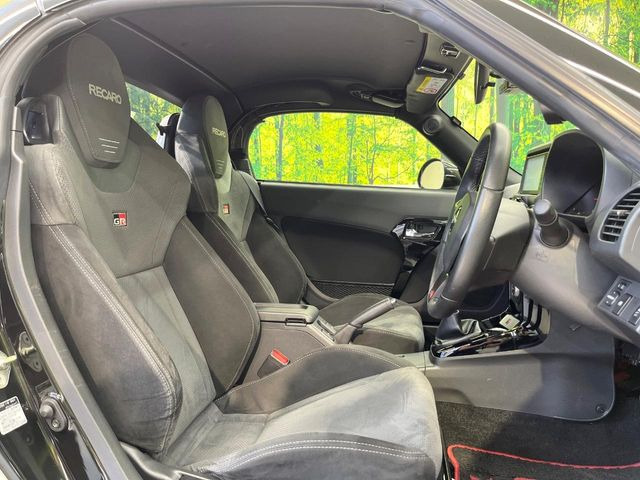�yRECARO���o�P�b�g�V�[�g�z�l�ԍH�w�Ɋ�Â����ʈ����z�ɂ���č��ւ̕��S�Ⓑ���ԉ^�]���̔�J�������y������ڂŃ��J���Ƃ킩��X�|�[�e�B�ȃ��b�N�X�������ł��B