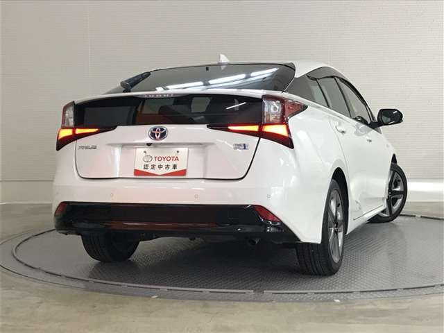 プリウス1.8 S ツーリングセレクション