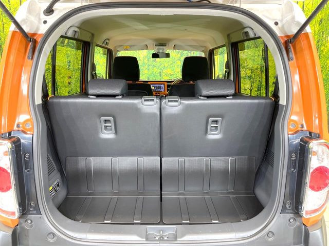 【パワーバックドア】スマートキーや運転席のボタンを押すだけでリアゲートが自動で開閉します!荷物を持っている時や、高い位置にあるバックドアを閉める際に便利な機能です♪