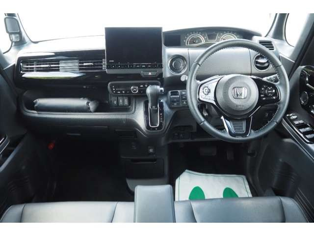 N-BOXカスタムL ターボ 4WD