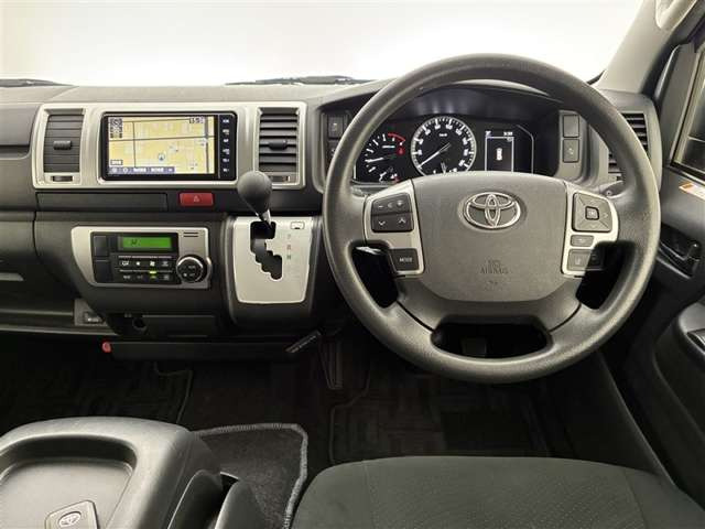 ハイエースバン2.8 スーパーGL ロング ディーゼル 4WD