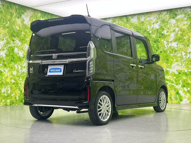 N-BOXカスタムL ターボ 4WD