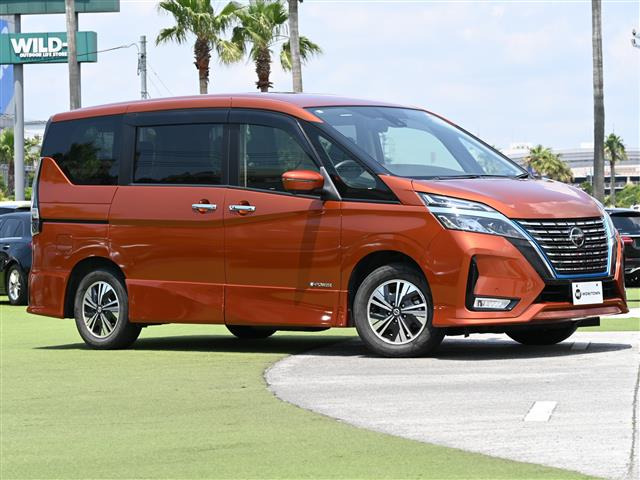 セレナ1.2 e-POWER ハイウェイスターV