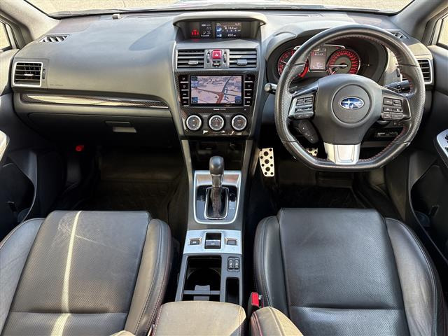 WRXS4 2.0 GT アイサイト 4WD