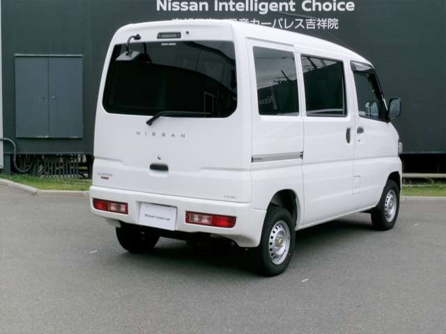 クリッパーEV4シーター