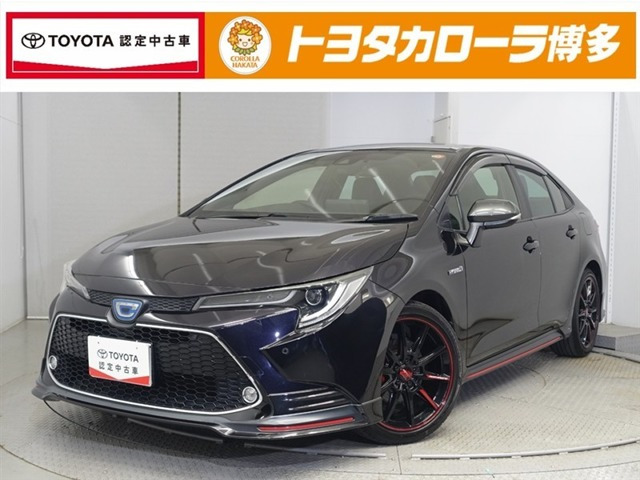 カローラ1.8 ハイブリッド W×B